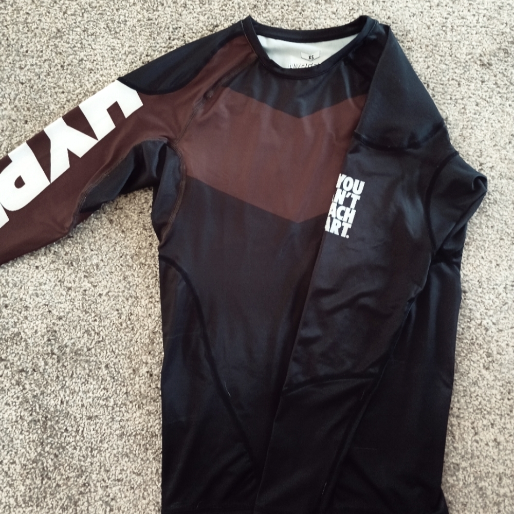 Hyperfly rashguard